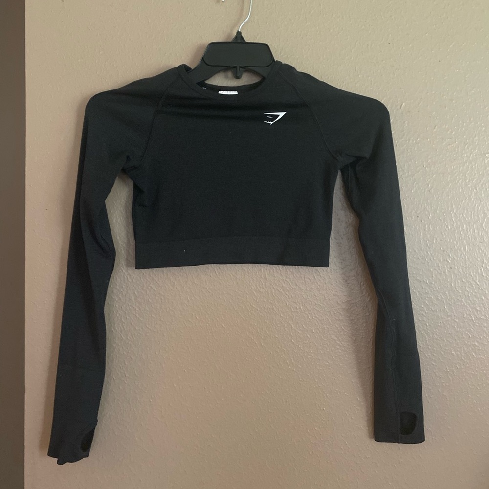 Cropped long sleeve gymshark top
